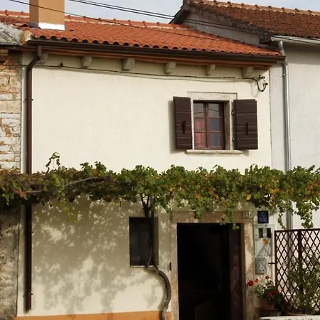 Holiday home House With A Parking Space Celici, Istria - Sredisnja Istra - 7333 *