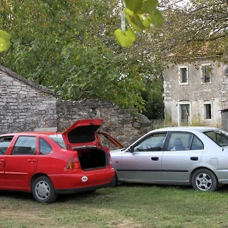 House With A Parking Space Celici, Istria - Sredisnja Istra - 7333 *