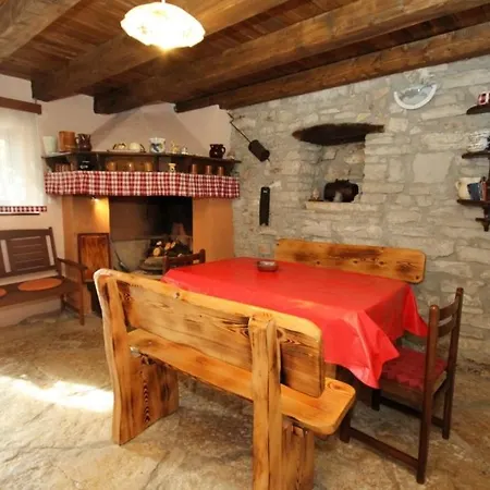 House With A Parking Space Celici, Istria - Sredisnja Istra - 7333 Vakantiehuis *