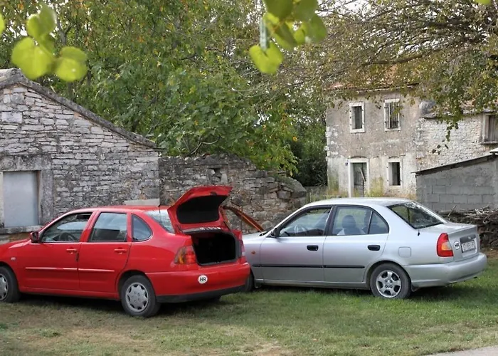 House With A Parking Space Celici, Istria - Sredisnja Istra - 7333 *